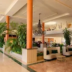Hotel Grand Muthu Golf Plaza & 5*