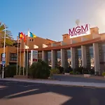 Grand Muthu Golf Plaza &