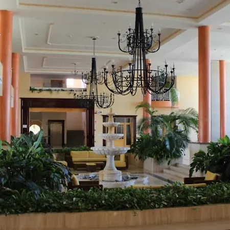 Otel Grand Muthu Golf Plaza &