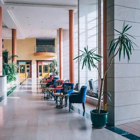 Grand Muthu Golf Plaza & Hotel 5*