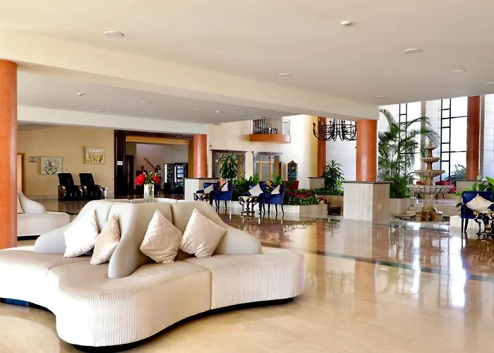 Grand Muthu Golf Plaza & 5* Σαν Μιγκέλ ντε Αμπόνα