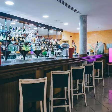 Grand Muthu Golf Plaza & ホテル