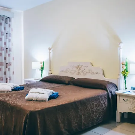 Grand Muthu Golf Plaza & 5*