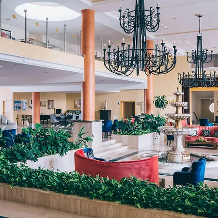 Grand Muthu Golf Plaza & Hotel