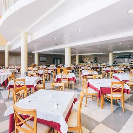 Отель Grand Muthu Golf Plaza & Сан Мигель