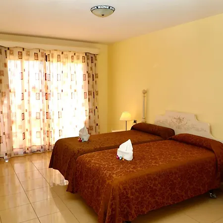 Grand Muthu Golf Plaza & Отель Сан Мигель