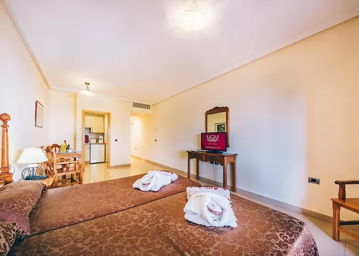 Grand Muthu Golf Plaza & Ξενοδοχείο Σαν Μιγκέλ ντε Αμπόνα