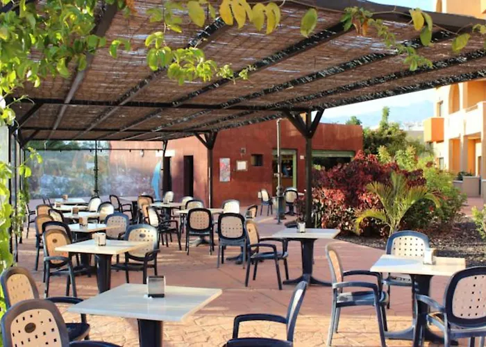 Ξενοδοχείο Grand Muthu Golf Plaza &