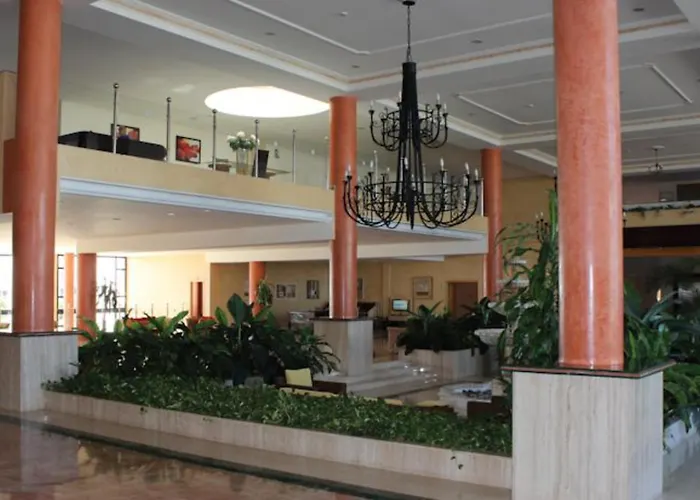 Ξενοδοχείο Grand Muthu Golf Plaza &