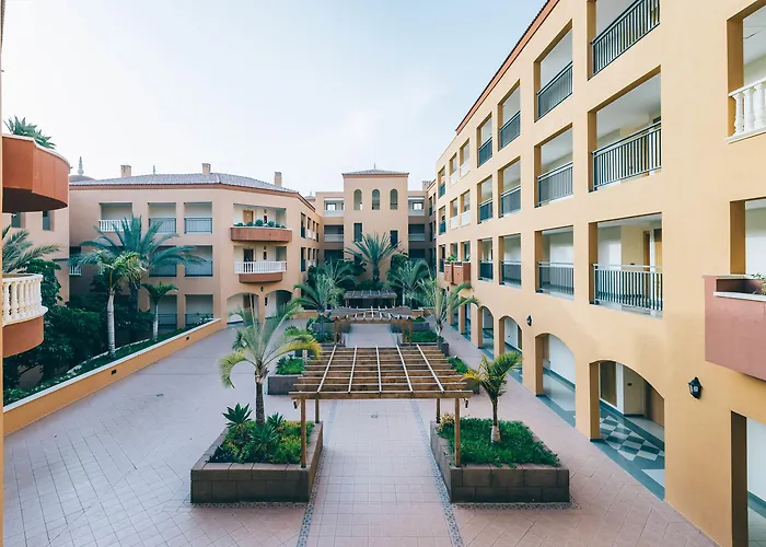 Grand Muthu Golf Plaza & 5*