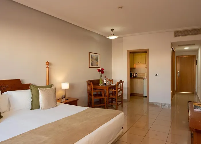 Grand Muthu Golf Plaza & Сан Мигель