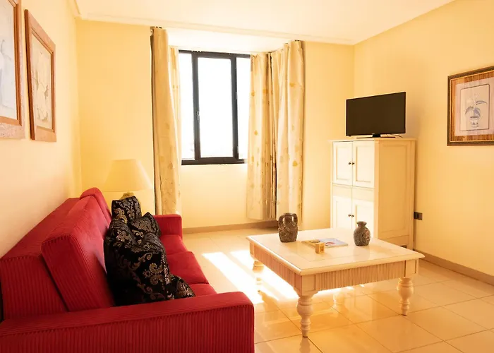 Отель Grand Muthu Golf Plaza & 5*