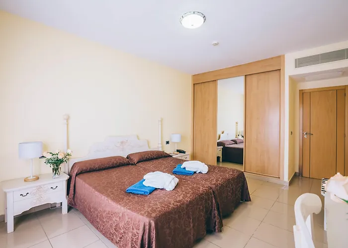 Hotell Grand Muthu Golf Plaza &